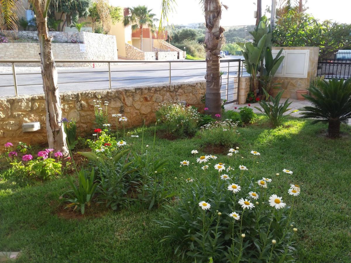 Rubini Homes Agia Marina  Екстер'єр фото